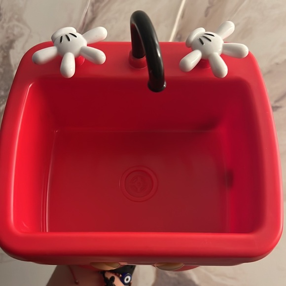 Mickey Mouse Sink - Picture 2 of 2